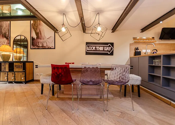 Apartamento Luxury 3 Fiat, Ariberto Home, Tra Centro Storico Di E Navigli, Con Spaziosa Jacuzzi Milán