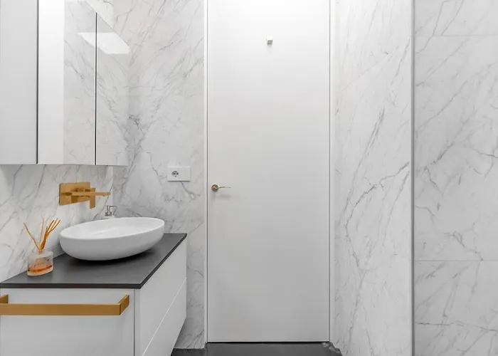 Luxury Velasca * Milan