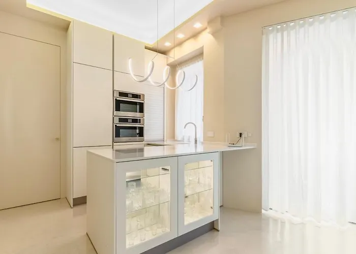 Luxury Velasca