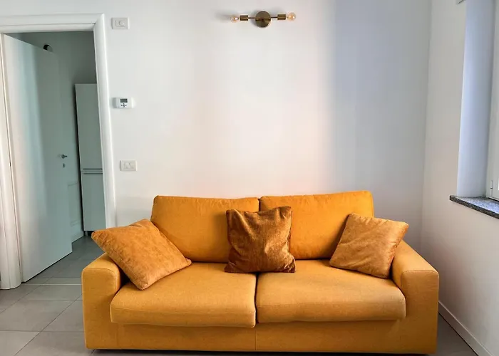 Lägenhet Giohouse-new Loft A Pochi Passi Da Metro 3 E Santa Giulia