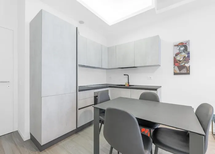 Bilocale Vicino Tram 2, Smart Tv E Internet Veloce *