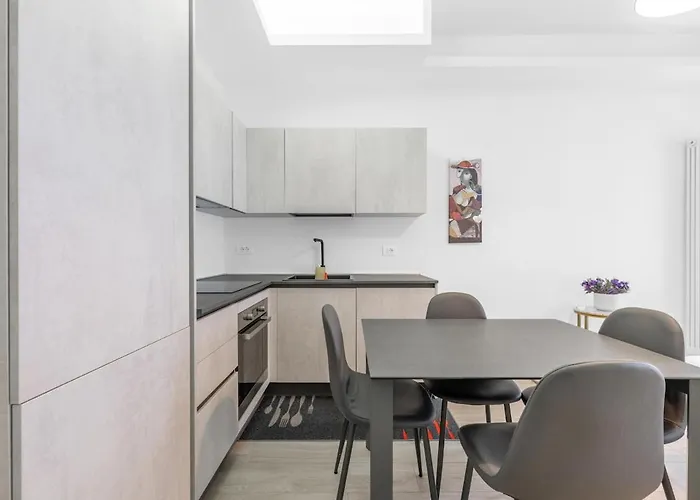 Bilocale Vicino Tram 2, Smart Tv E Internet Veloce