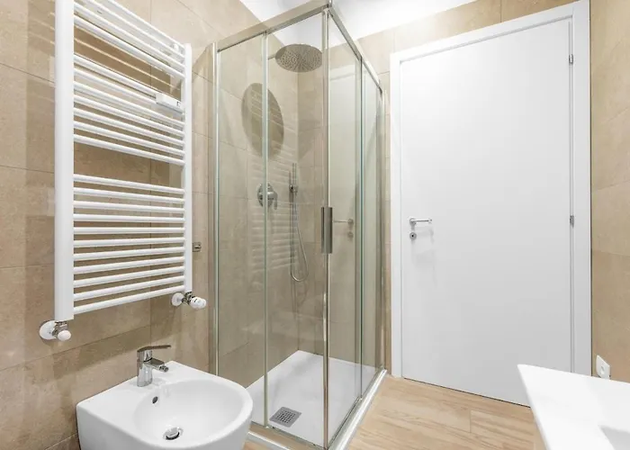 Bilocale Vicino Tram 2, Smart Tv E Internet Veloce 米兰