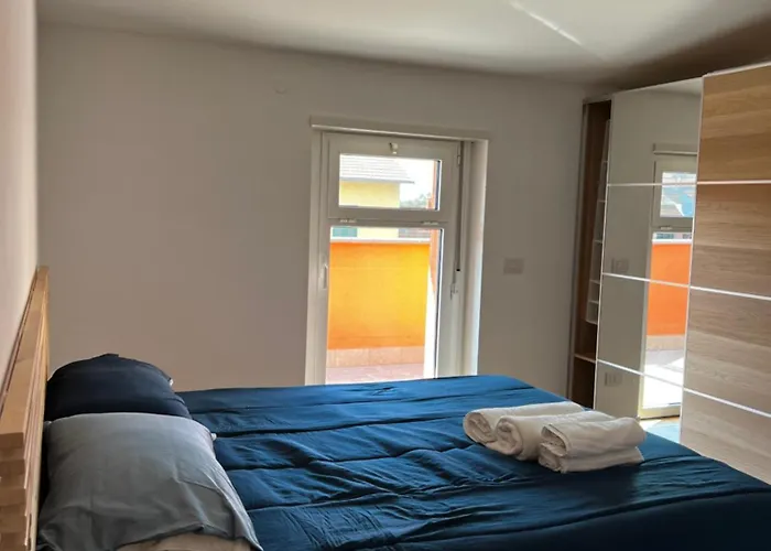 Giohouse-new Loft A Pochi Passi Da Metro 3 E Santa Giulia