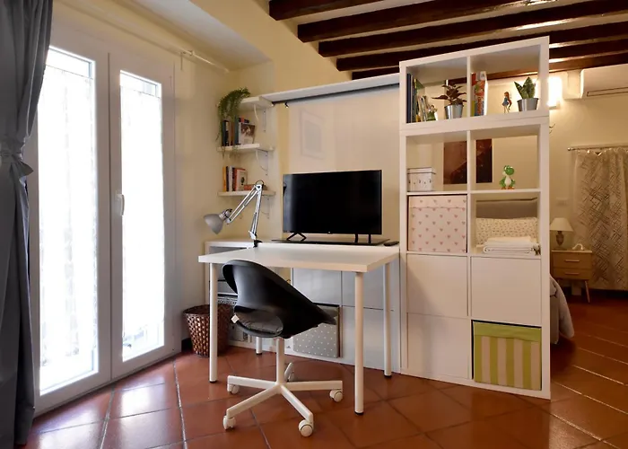 Open Space In Porta Venezia Appartement *