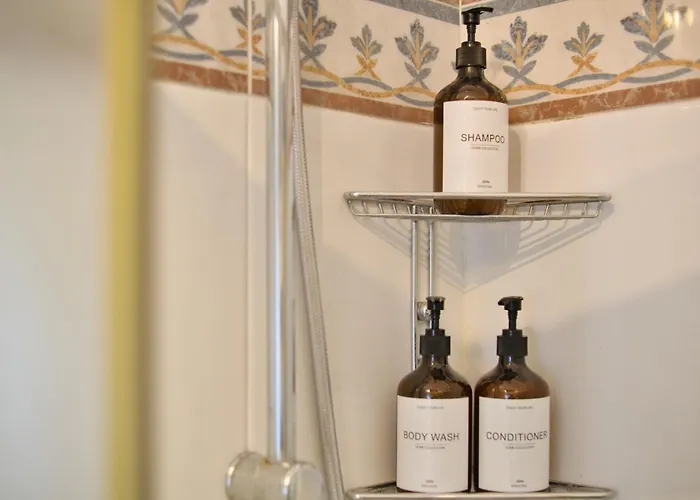 Easy Living 아파트 *