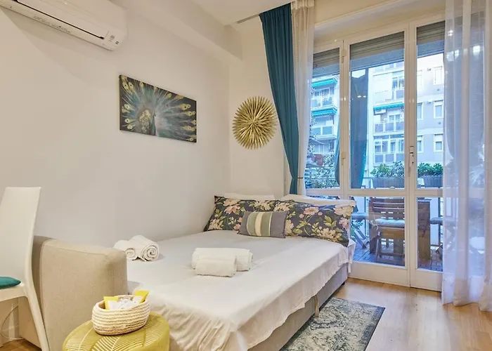 Life, Mico - Terrazza, Comfort E Milano