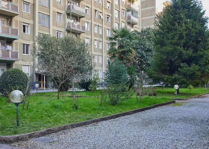Life, Mico - Terrazza, Comfort E Apartment Mailand