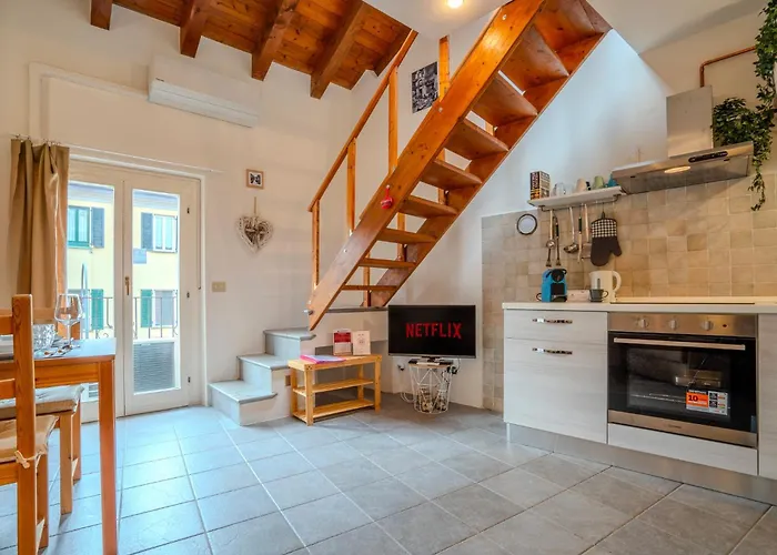 Guesthost - Casa Acqua&cielo *