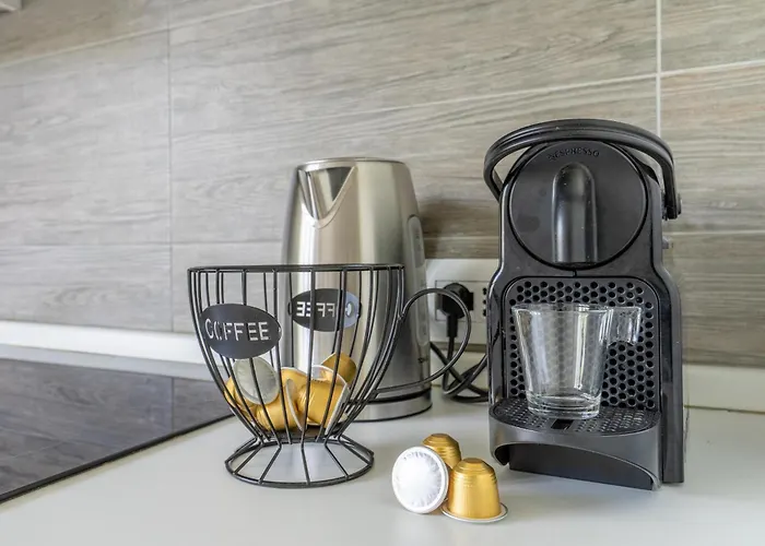 Luxury Dream - Duomo 10min Free Fast Wi-fi And Ac Train Station Porta Vittoria 290mt