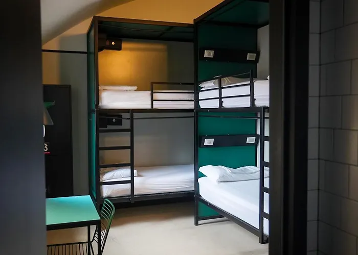 Yellowsquare Hostel Milano