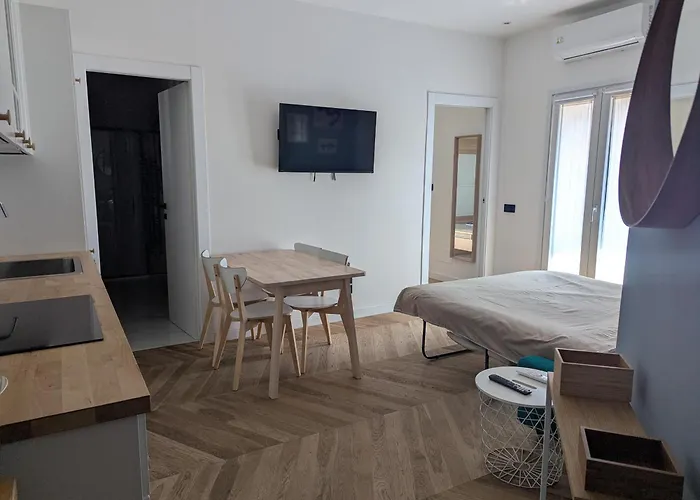 Bright 2-room For Friends And Relatives Milano