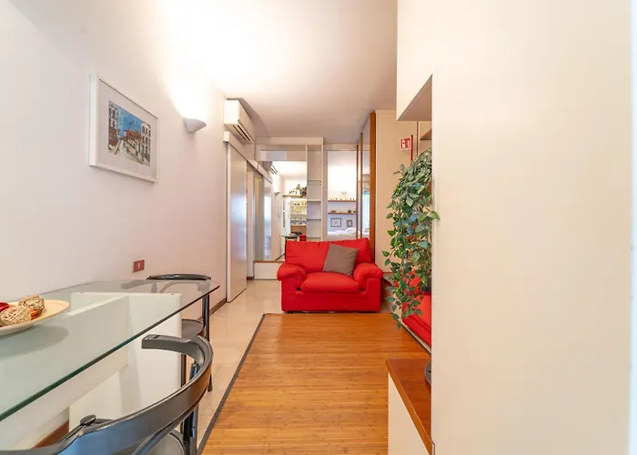 Apartment S29 Navigli - With Garage