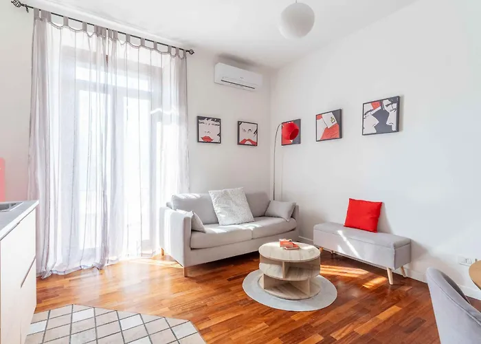 Casa Letizia - 5 Stops From The Duomo *