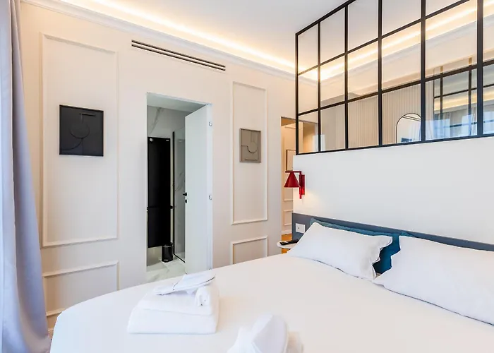 Lumen - Skyline View Attic 아파트 밀라노