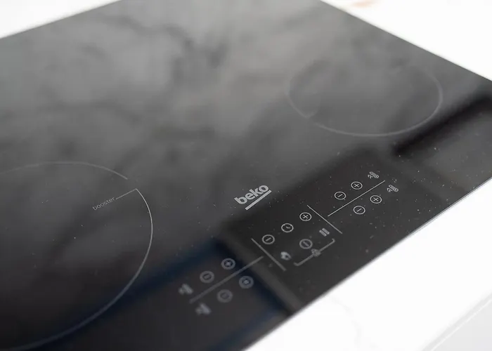 Lumen - Skyline View Attic *