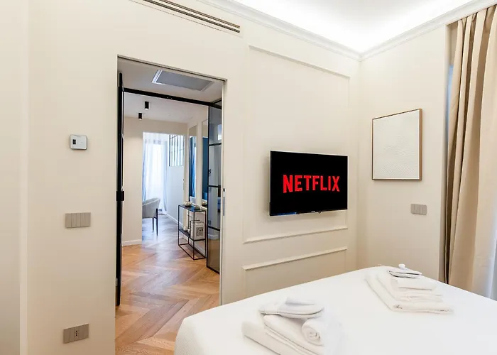 Lumen - Skyline View Attic 밀라노