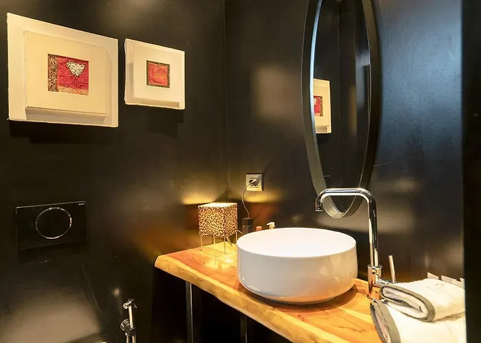 Arts At Porta Venezia I