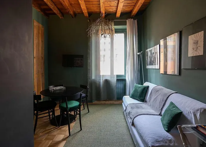 Arts At Porta Venezia I *