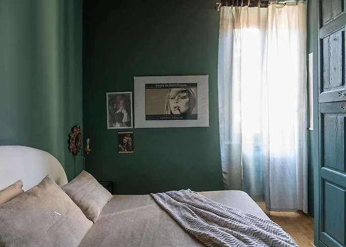 Arts At Porta Venezia I *