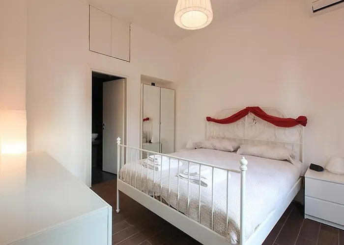 Economico E Strategico A Quattro Fermate Da Piazza Duomo Lejlighed Milano