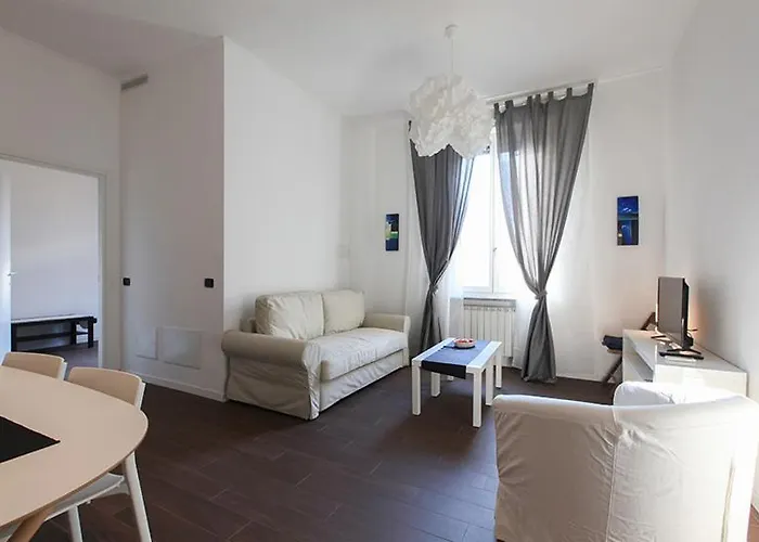 Economico E Strategico A Quattro Fermate Da Piazza Duomo Lejlighed *