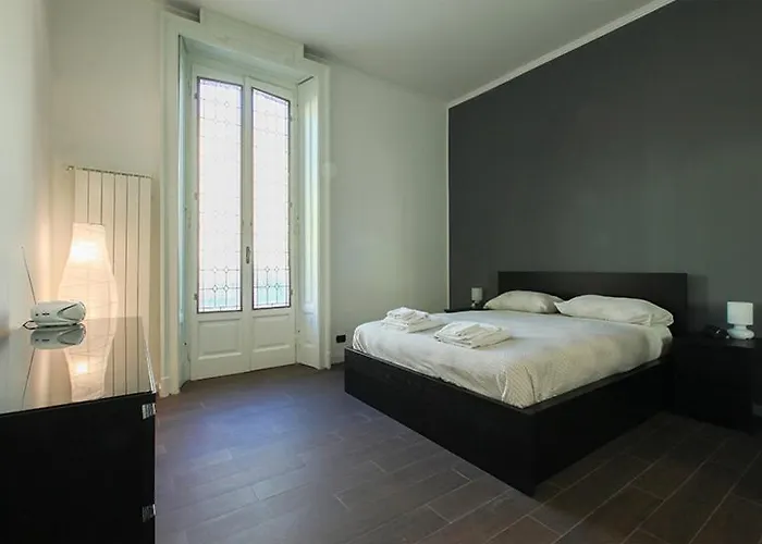 Economico E Strategico A Quattro Fermate Da Piazza Duomo Lejlighed *