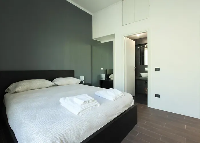 Economico E Strategico A Quattro Fermate Da Piazza Duomo