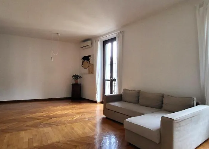 Grande In Centro * Милан