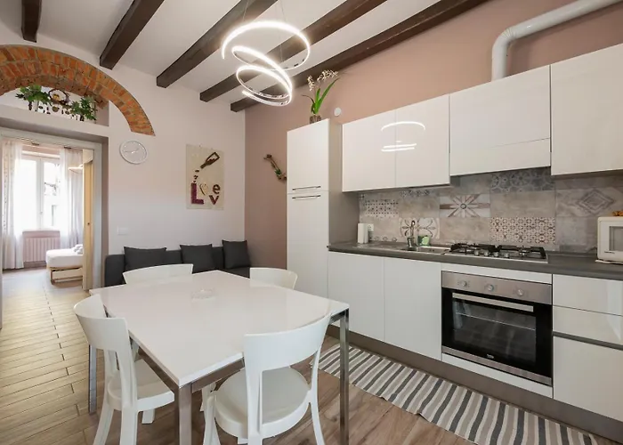 شقة I-host - Imbonati 6 ميلان