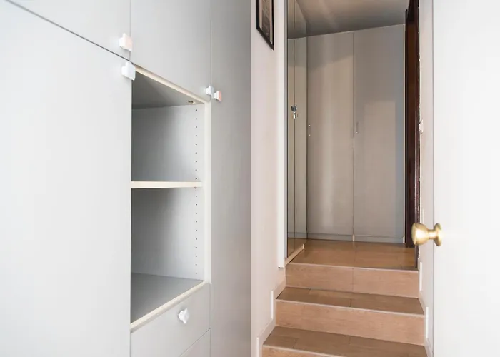 Youhosty - De Angeli