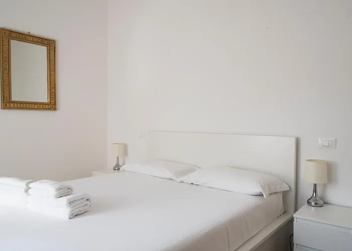 Youhosty - De Angeli דירה