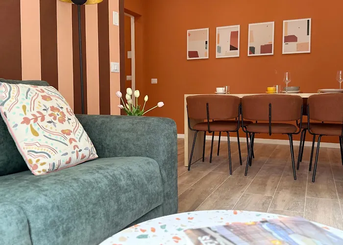 Muratori Orange Bohemian House - 3 Bedrooms Apartmán Milán