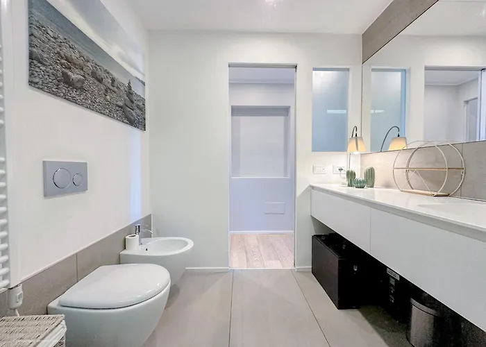 Cesare Da Sesto - 5 Mins From Navigli