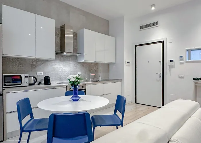 Appartement Santa Croce - 10 Mins From Duomo Milaan