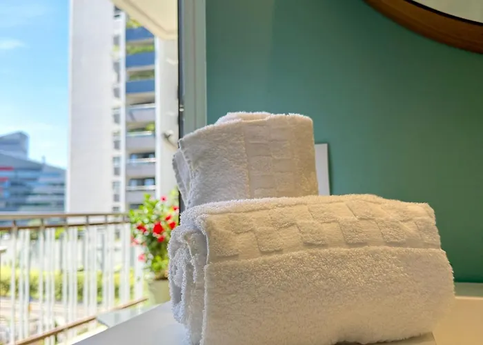 Luro Deluxe - Life Nest *