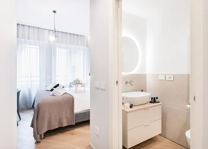 Easylife Milan