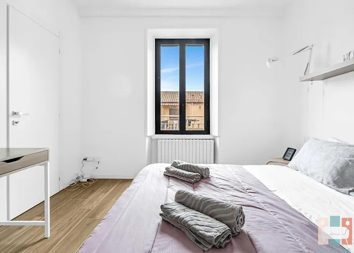 Lo3 • Navigli Chic • Milaan