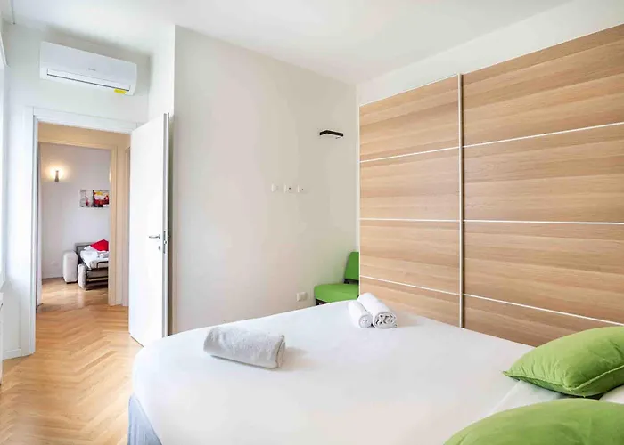 Cute And Duomo - Red Appartement Milan