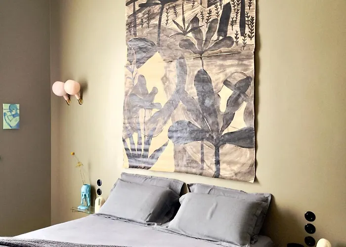 Elegant 1920s Apartment, Refined &