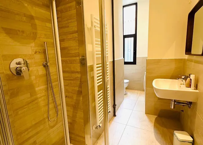 Apartament Con Giardino Privato