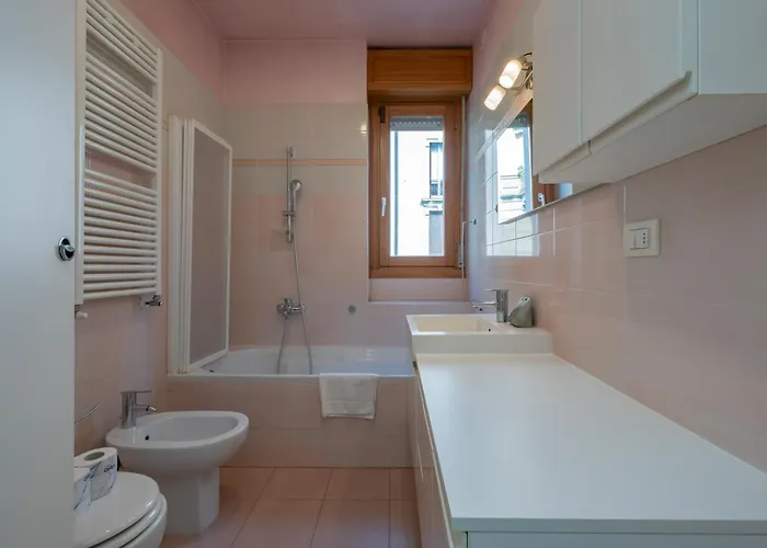 I-host - Certosa 92 Апартаменты Милан