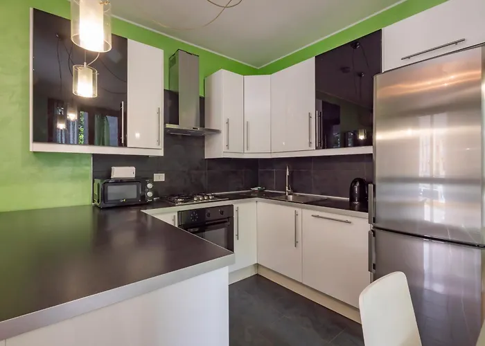 I-host - Certosa 92 Милан