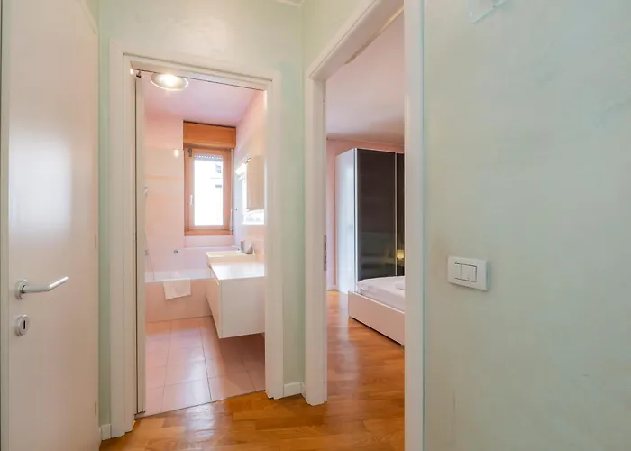 I-host - Certosa 92 *