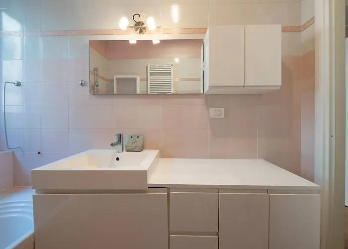 Апартаменты I-host - Certosa 92 *