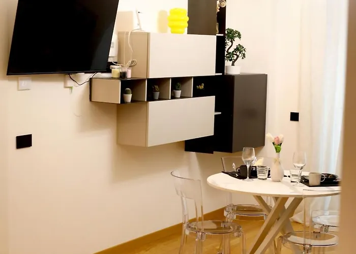 Appartamento Hostmate - - Pistrucci