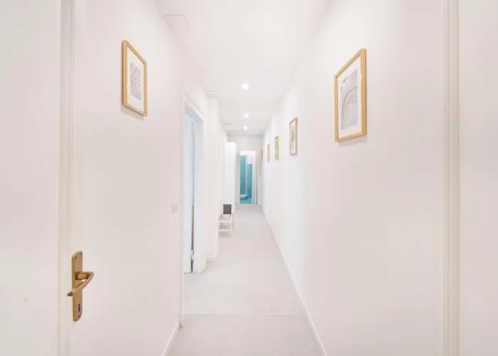 Elegant - Central, 10 Min To Duomo Διαμέρισμα *