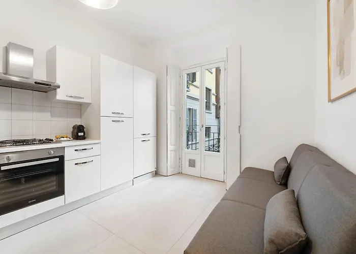 Διαμέρισμα Elegant - Central, 10 Min To Duomo *