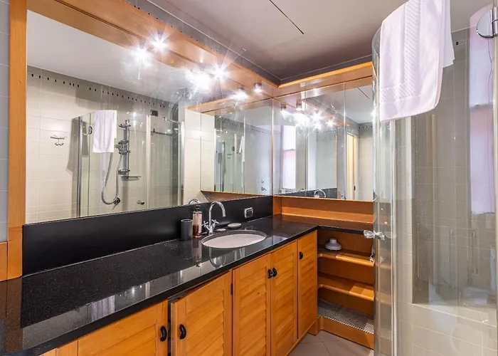 Brera, Posizione Con Terrazza E Vista Mozzafiato 밀라노