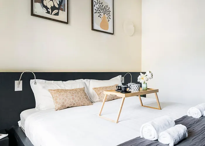 Easylife - - Magenta 83s - Magenta